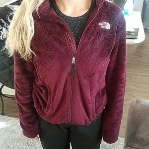 Maroon fleece northface jacket. Size large womens